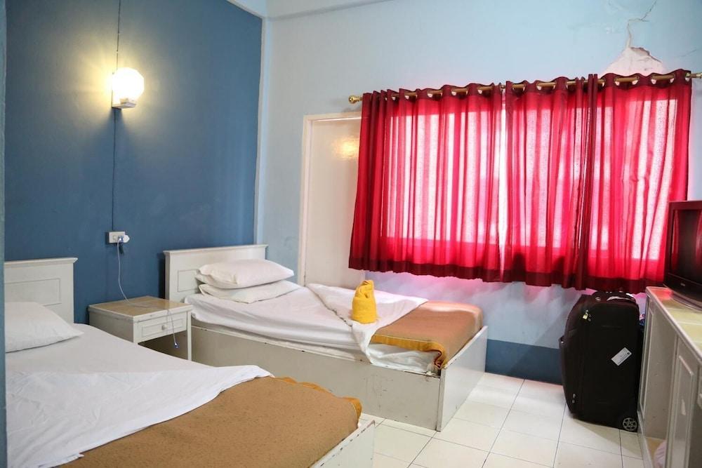พาราไดซ์ เฮาส์ Aparthotel กรุงเทพมหานคร ภายนอก รูปภาพ
